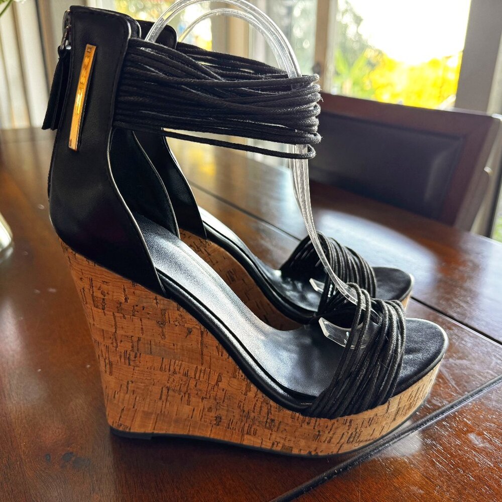 Sexy Cork Cage Wedges NWOB US 8.5